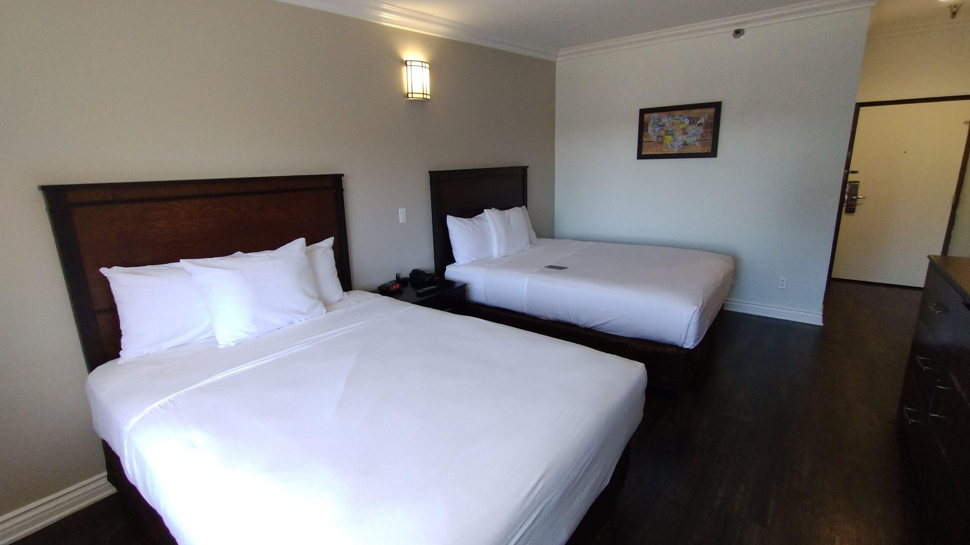5 Smart Airport Hotels Near Cucamonga-Guasti Regl Park